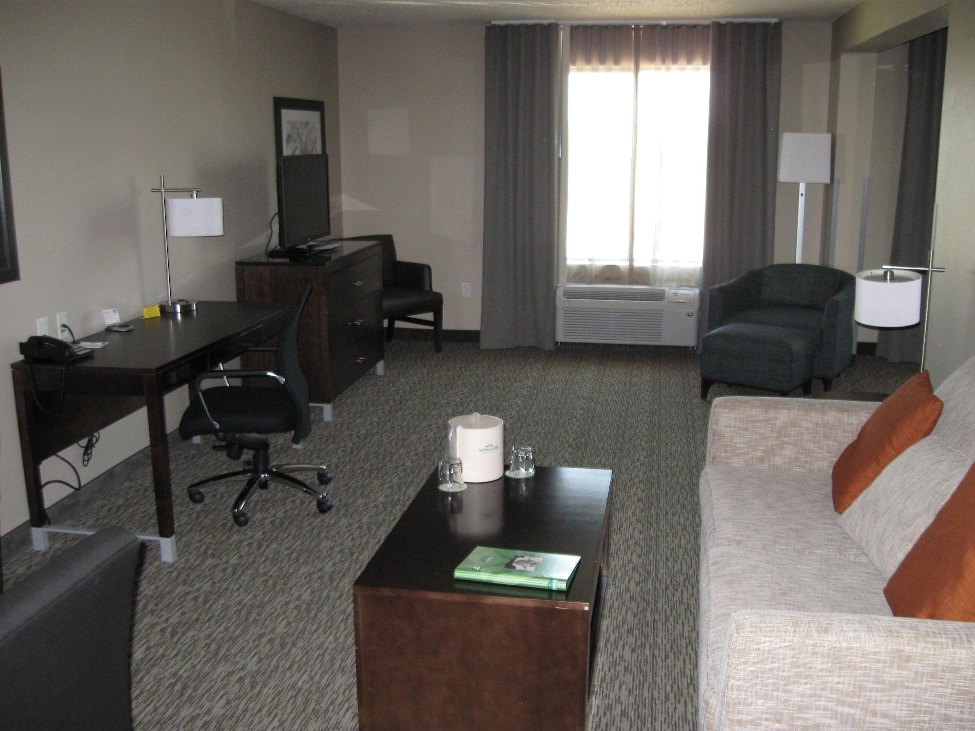 Wingate By Wyndham Fargo Hotel Kültér fotó