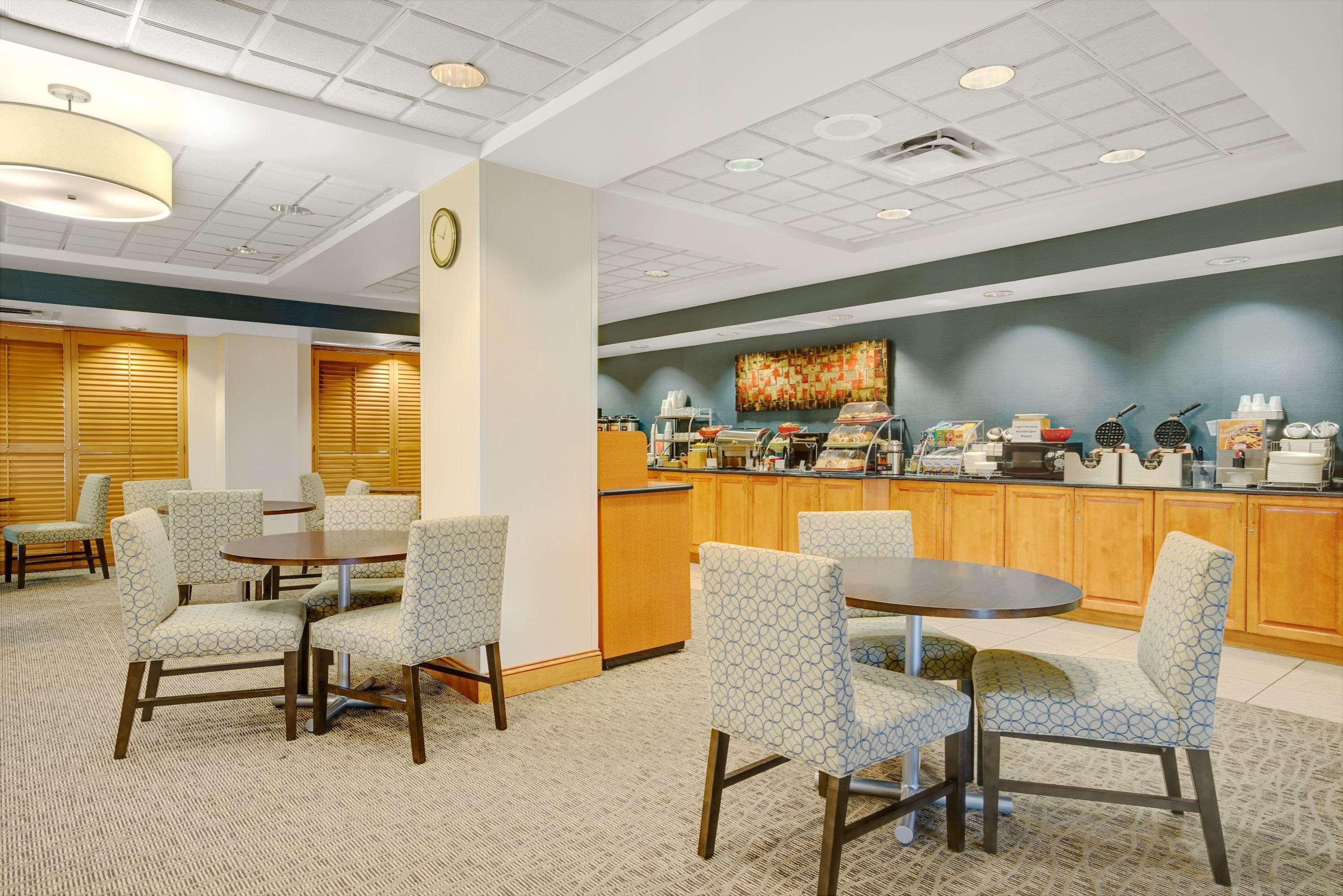 Wingate By Wyndham Fargo Hotel Kültér fotó